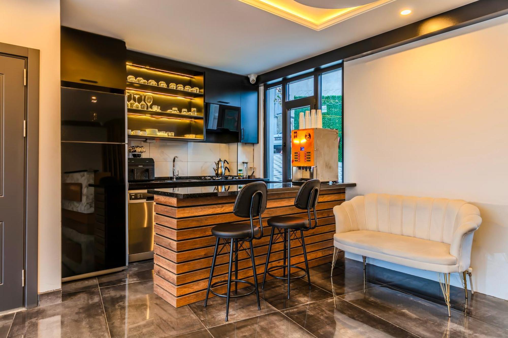 Solin Airport Hotel Arnavutkoy Exteriér fotografie